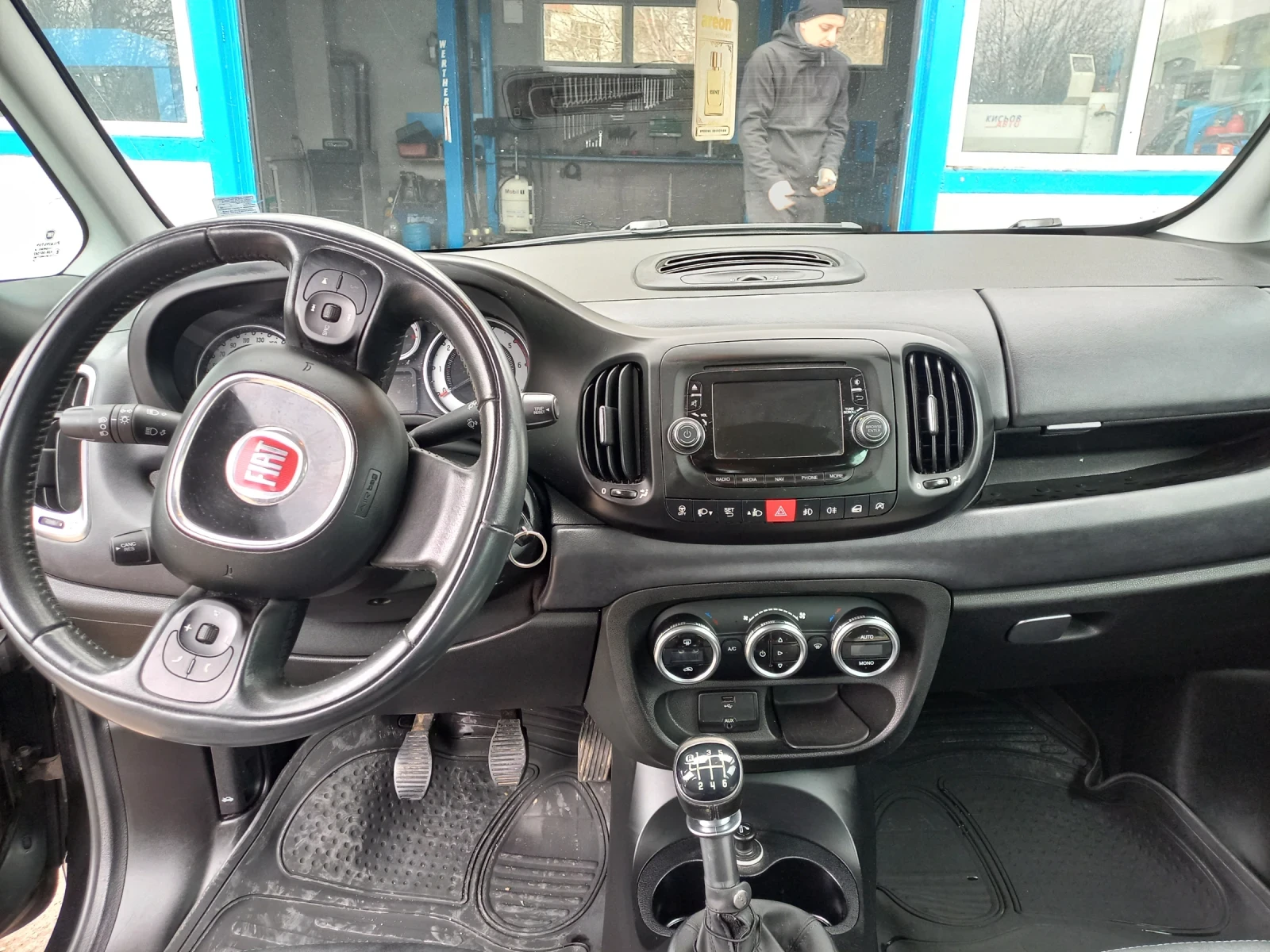 Fiat 500L, снимка 6 - Автомобили и джипове - 53918210