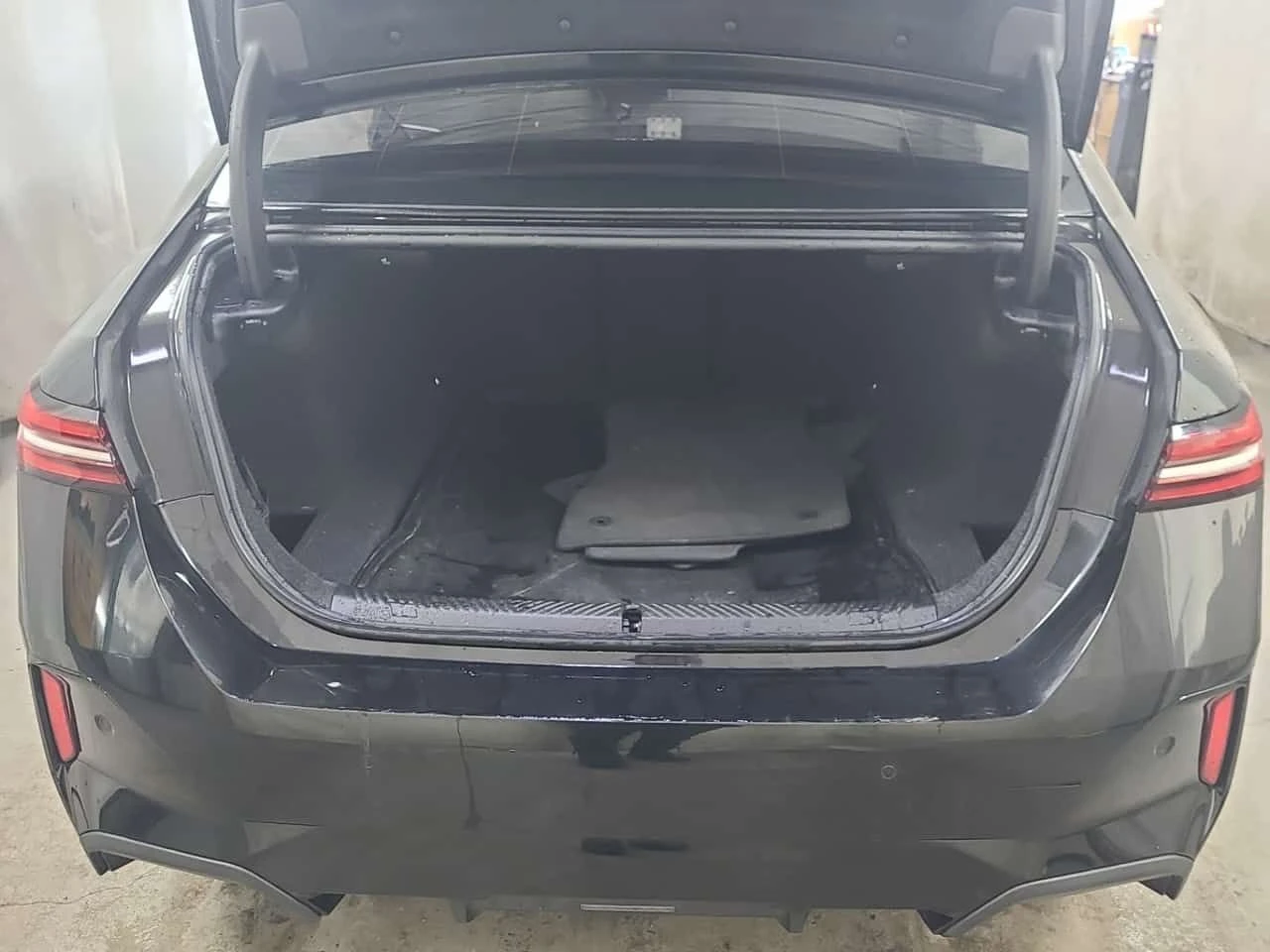 BMW 530 XDRIVE /CARFAX/DISTRONIC/360/PANO/NAVI, снимка 16 - Автомобили и джипове - 53947846