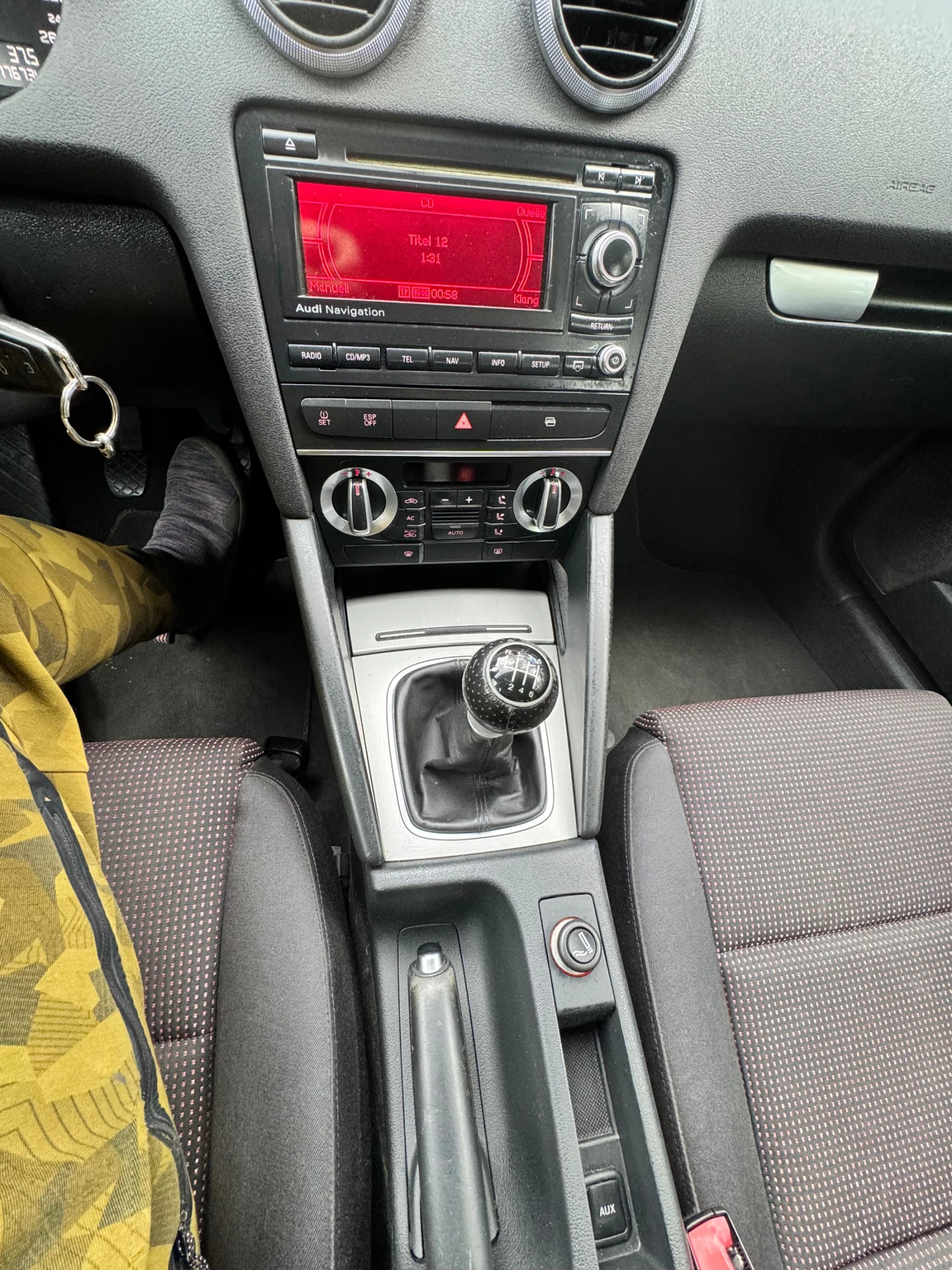 Audi A3 2.0tdi Facelift Navi, снимка 14 - Автомобили и джипове - 54327639