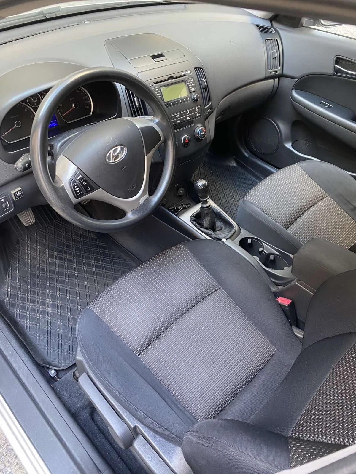 Hyundai I30, снимка 5 - Автомобили и джипове - 54575526