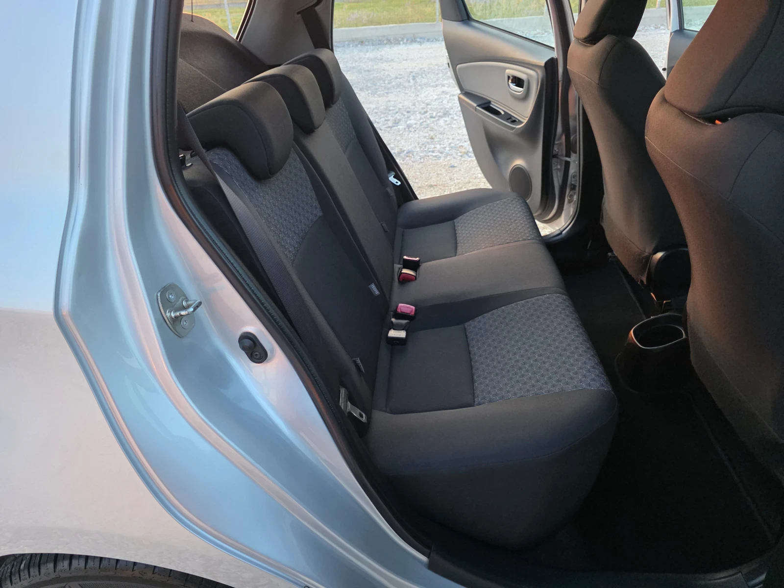 Toyota Yaris 1.4 D4D FaceLift Navi Камера Климатроник, снимка 10 - Автомобили и джипове - 54685690
