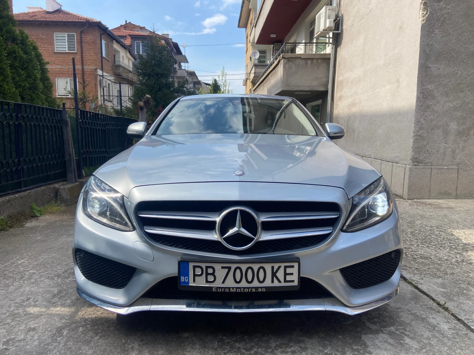 Mercedes-Benz C 220 AMG , снимка 2 - Автомобили и джипове - 55662635