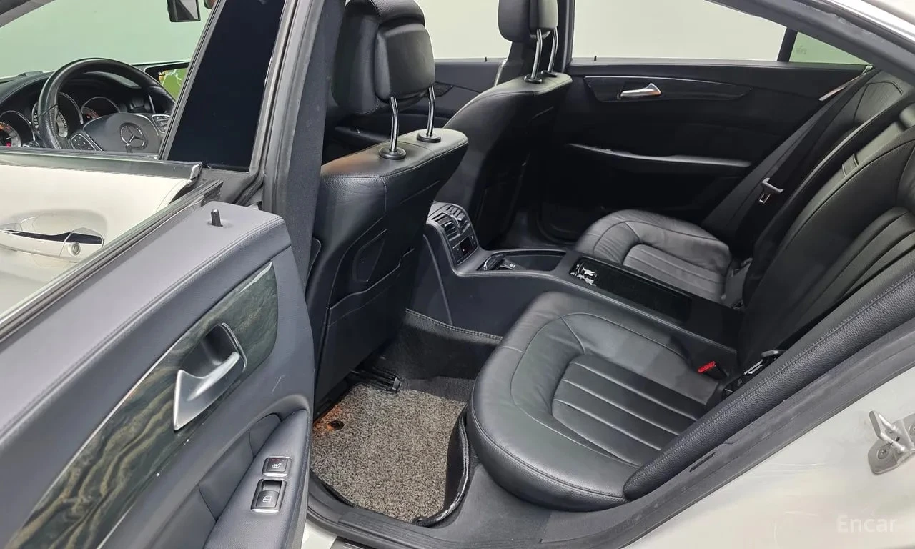 Mercedes-Benz CLS * CLS350 d 4MATIC * ЦЕНА ДО БГ, снимка 12 - Автомобили и джипове - 56019716