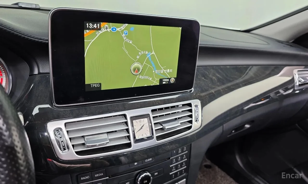 Mercedes-Benz CLS * CLS350 d 4MATIC * ЦЕНА ДО БГ, снимка 14 - Автомобили и джипове - 56019716