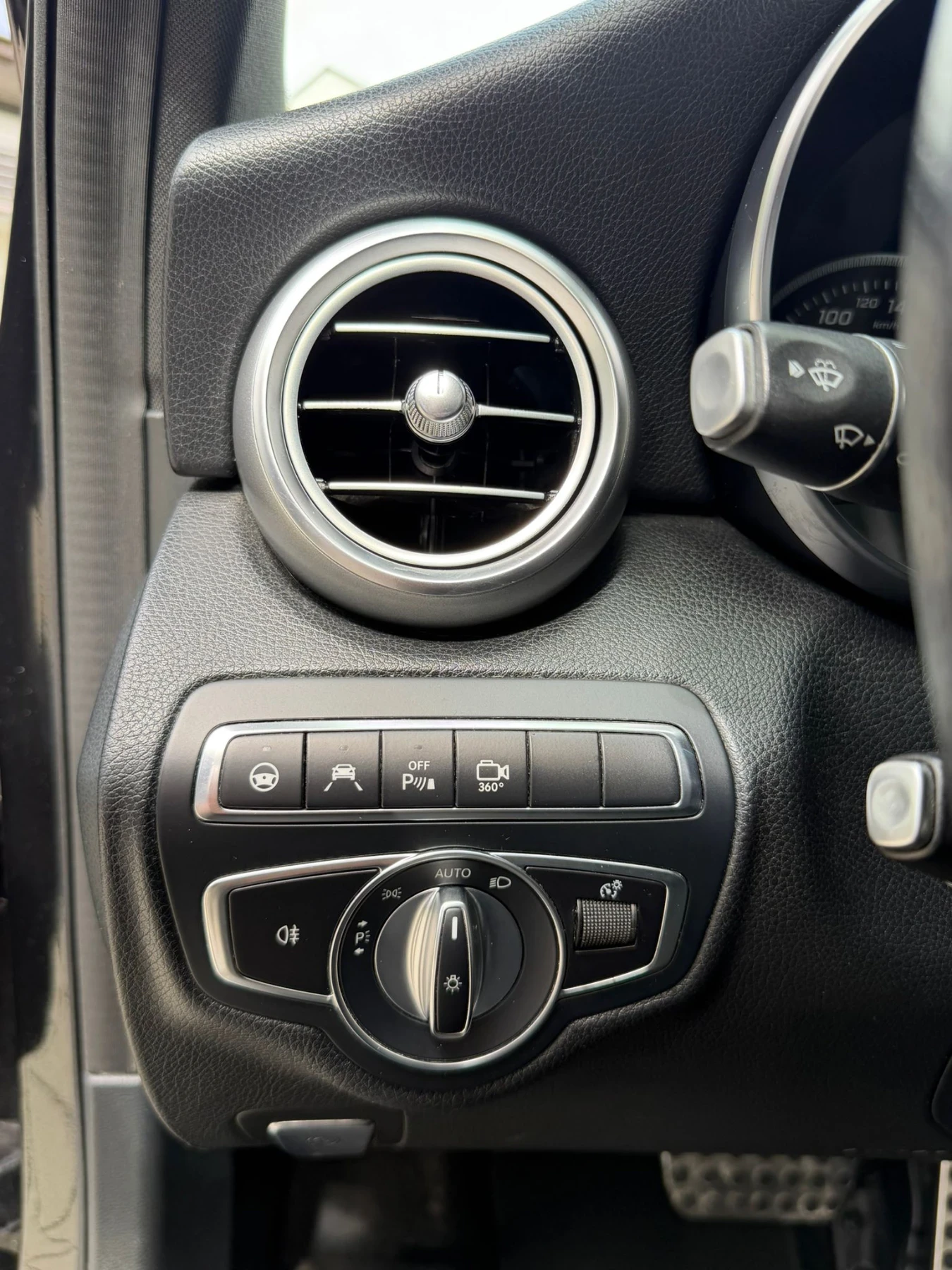 Mercedes-Benz C 220 AMG Line/Full, снимка 5 - Автомобили и джипове - 56134204