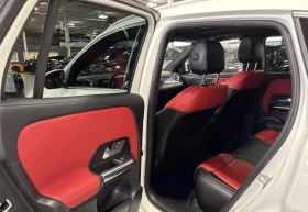 Mercedes-Benz GLA 250 2021 * 360 КАМЕРА * CARPLAY * BLIND SPOT * CARFAX , снимка 12