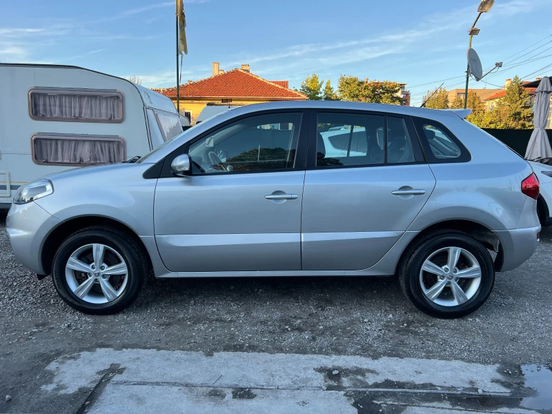 Renault Koleos 4WD 2.5i 165827км./Сервизна история/ТОП СЪСТОЯНИЕ/, снимка 2 - Автомобили и джипове - 47431103