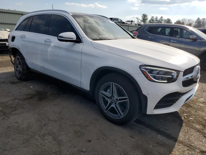 Mercedes-Benz GLC 4MATIC* 2022* ПЪЛНА СЕРВИЗНА ИСТОРИЯ* , снимка 3 - Автомобили и джипове - 48347155