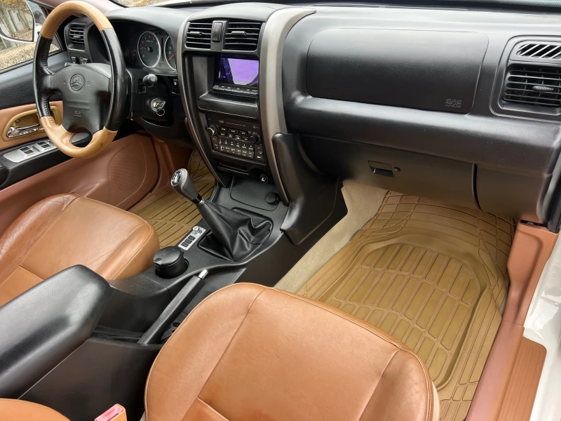 Great Wall Hover H5 2.4i METAN/4x4/XENON/NAVI/KOJA/KLIMATRONIK/UNIKAT, снимка 13 - Автомобили и джипове - 52348710