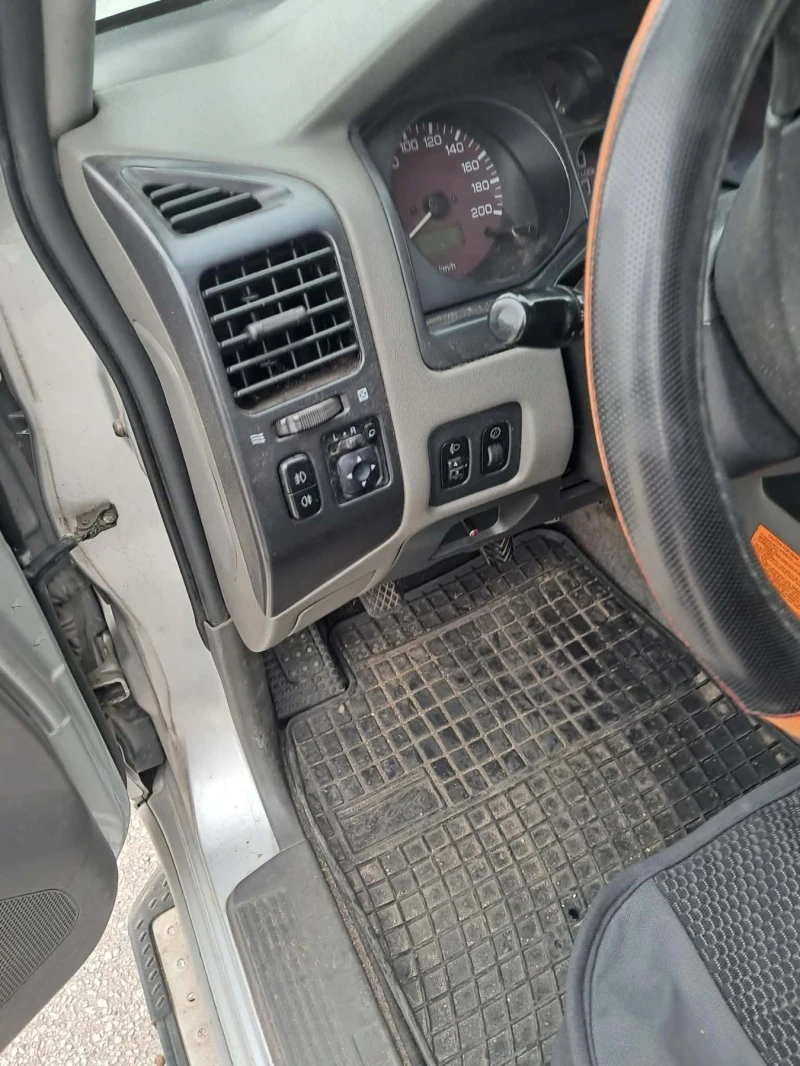 Mitsubishi Pajero 3.2 DiD, снимка 5 - Автомобили и джипове - 53082260