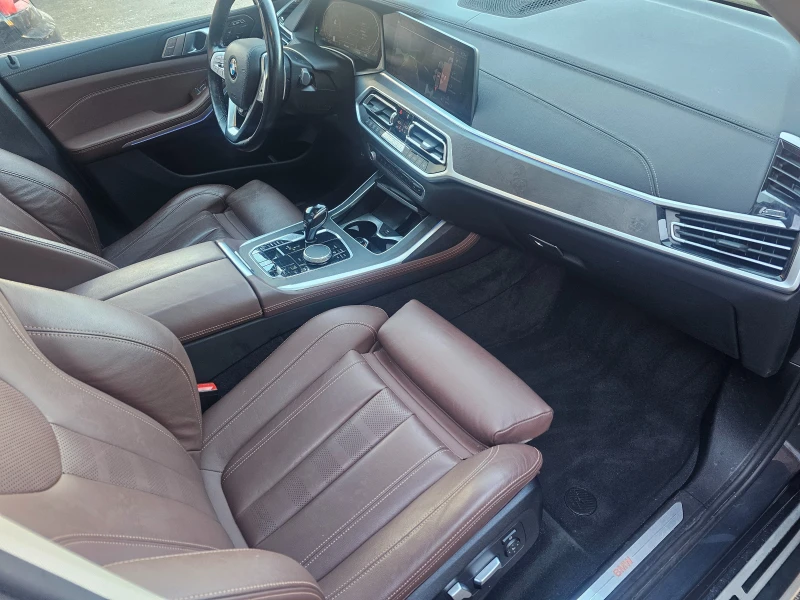 BMW X7 40i Xdrive, снимка 15 - Автомобили и джипове - 53447480