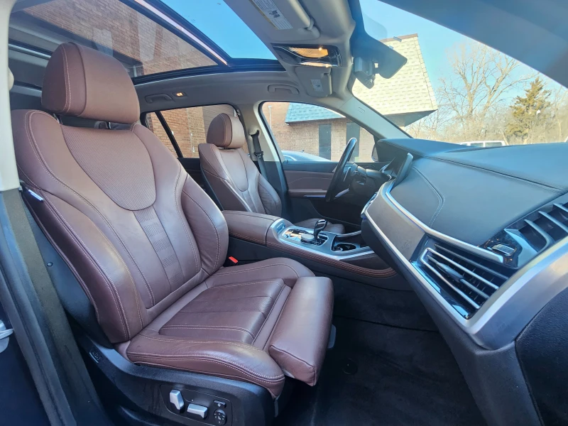 BMW X7 40i Xdrive, снимка 16 - Автомобили и джипове - 53447480