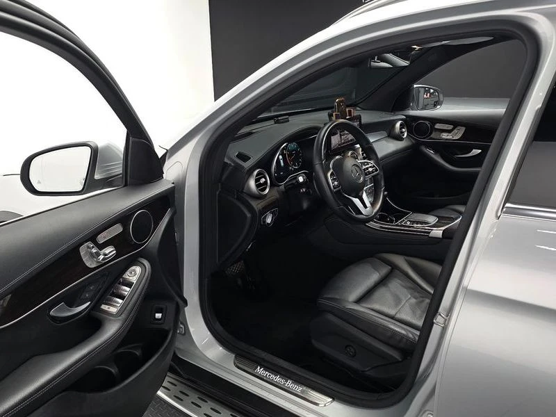 Mercedes-Benz GLC GLC300 4MATIC| 258к.с., снимка 10 - Автомобили и джипове - 56328075