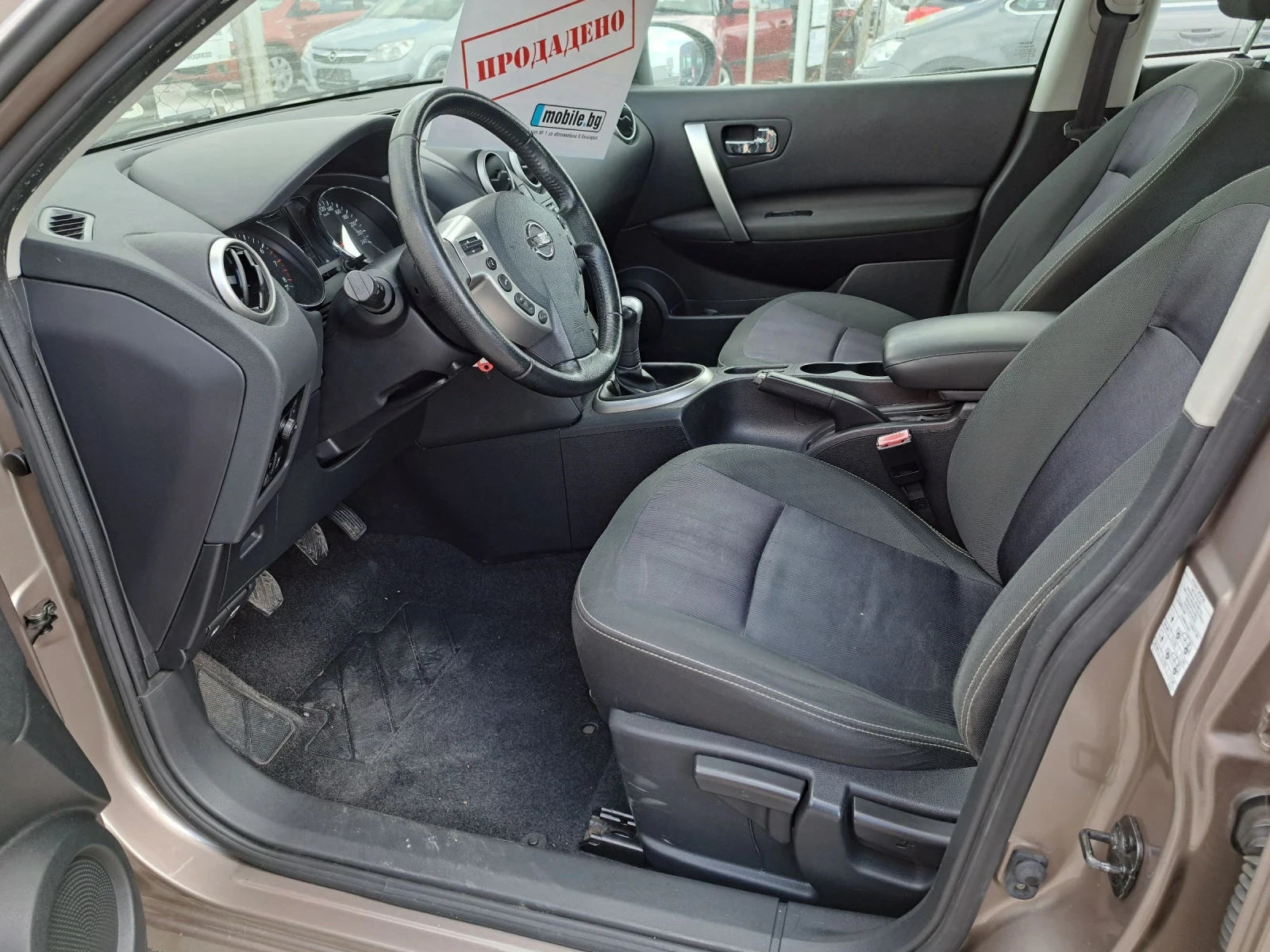 Nissan Qashqai 1.6i/НАВИ/КАМЕРА 360 /CRUIZE - изображение 7
