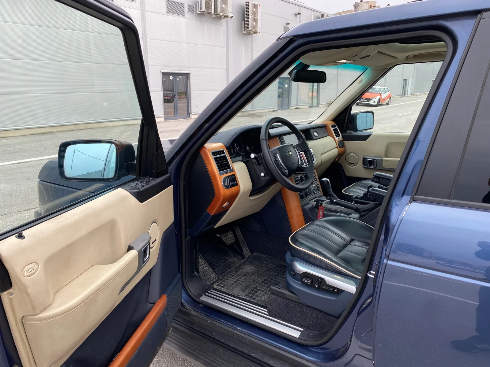 Land Rover Range rover 3.0d 208hp | Mobile.bg � ����������� 11