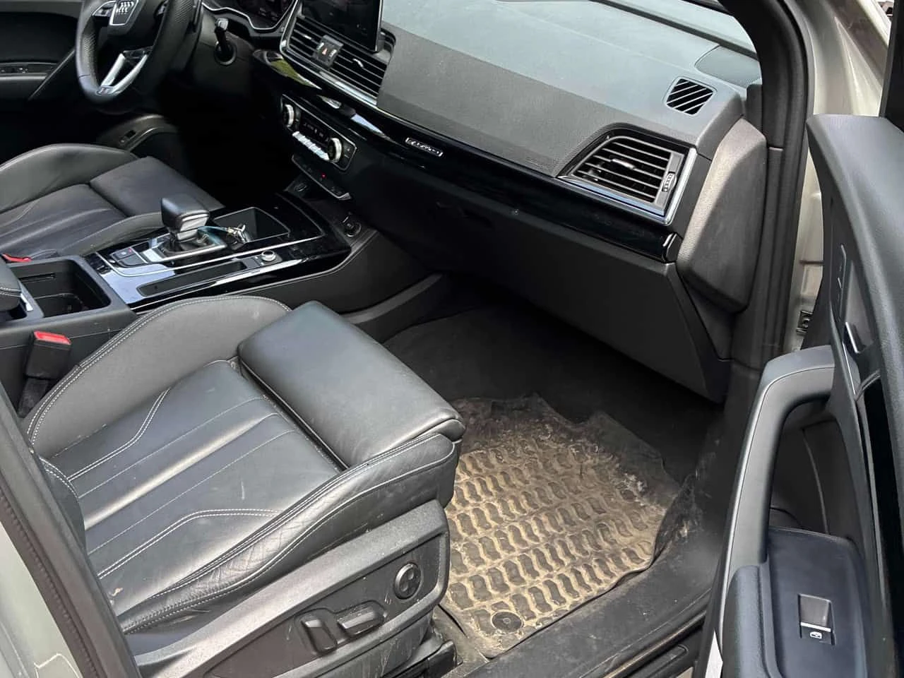 Audi Q5 | Progressiv | DISTRONIC | ПАНОРАМА | ПОДГРЕВ | , снимка 15 - Автомобили и джипове - 54877902
