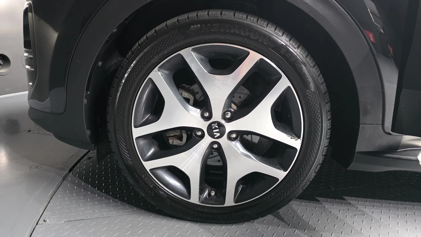 Kia Sportage 2.0CRDI/4x4/Очакван внос !!!, снимка 5 - Автомобили и джипове - 54969526