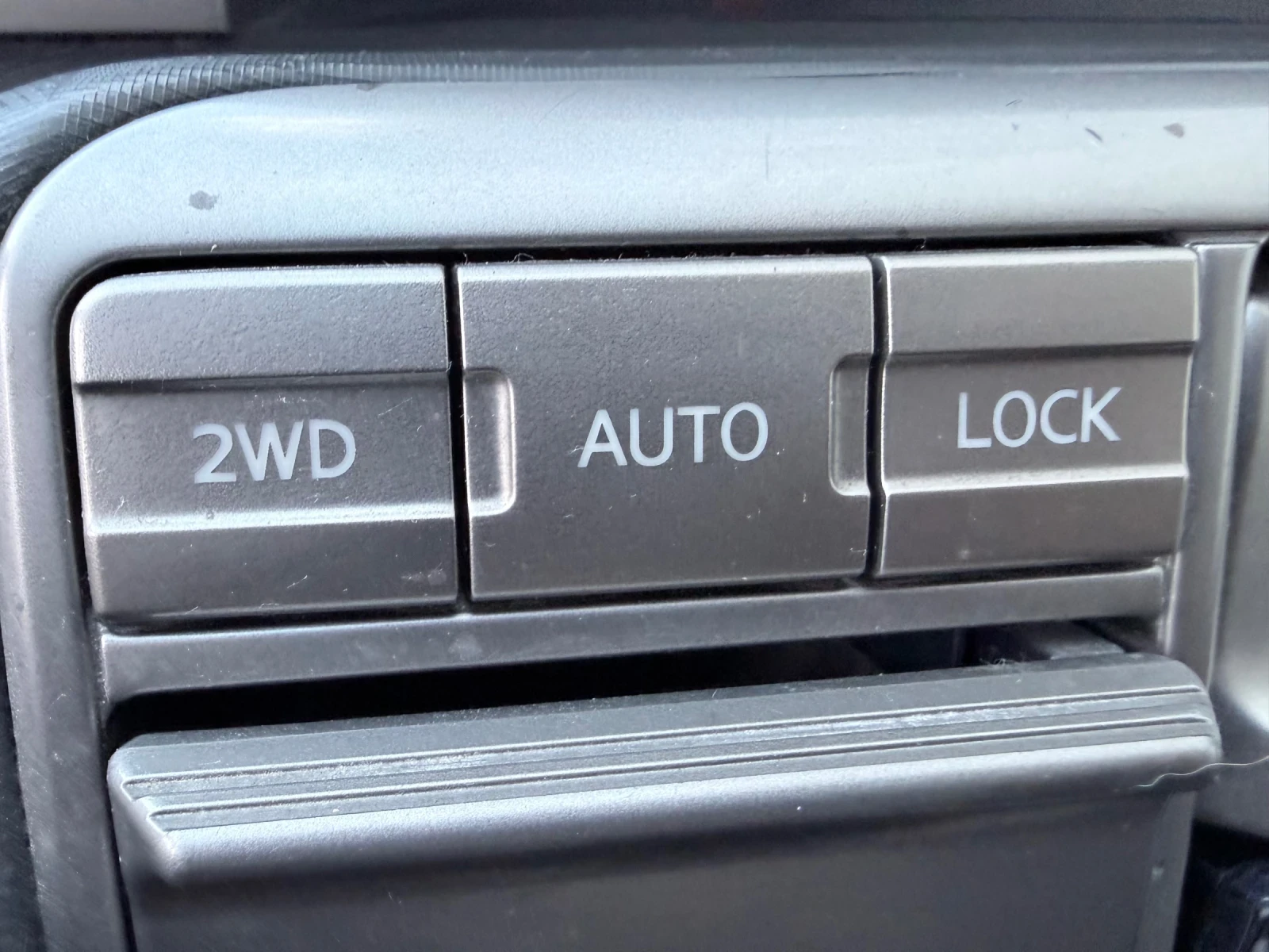 Nissan X-trail, снимка 14 - Автомобили и джипове - 56108232