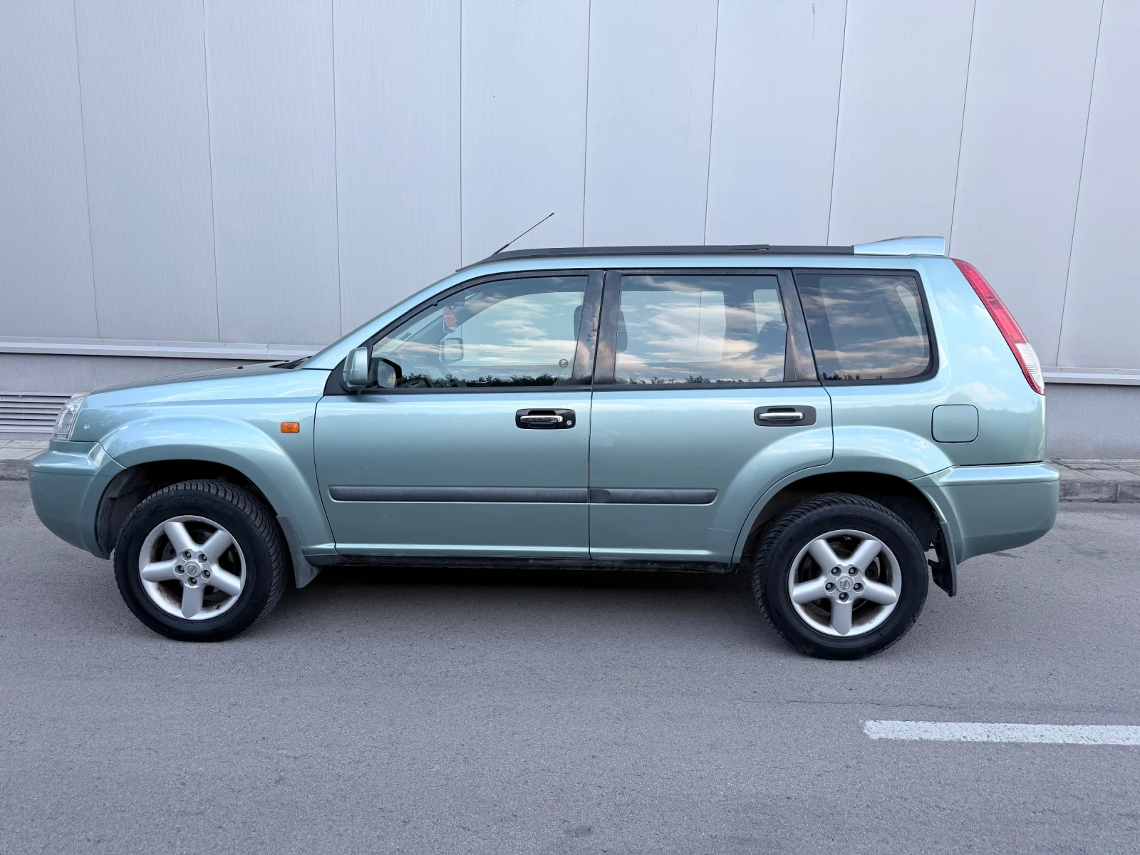 Nissan X-trail, снимка 6 - Автомобили и джипове - 56108232