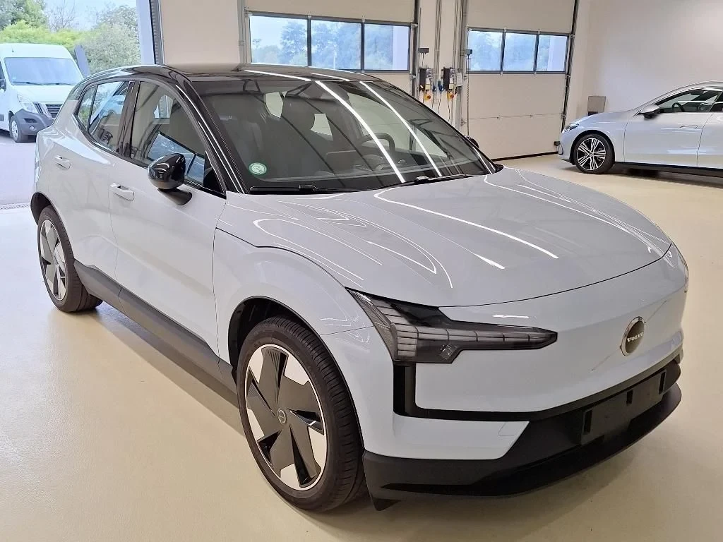 Volvo EX30 69KWH SINGLE MOTOR 96.8% SoH, снимка 3 - Автомобили и джипове - 56305033