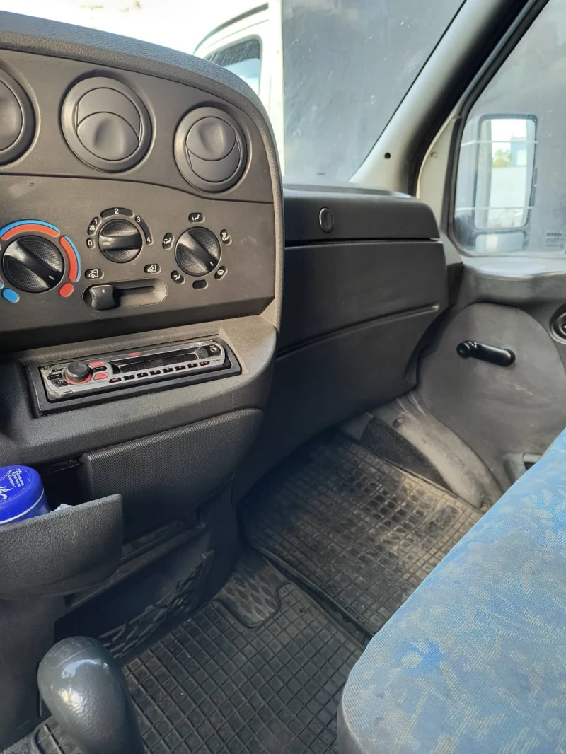 Iveco Daily, снимка 6 - Бусове и автобуси - 47526145