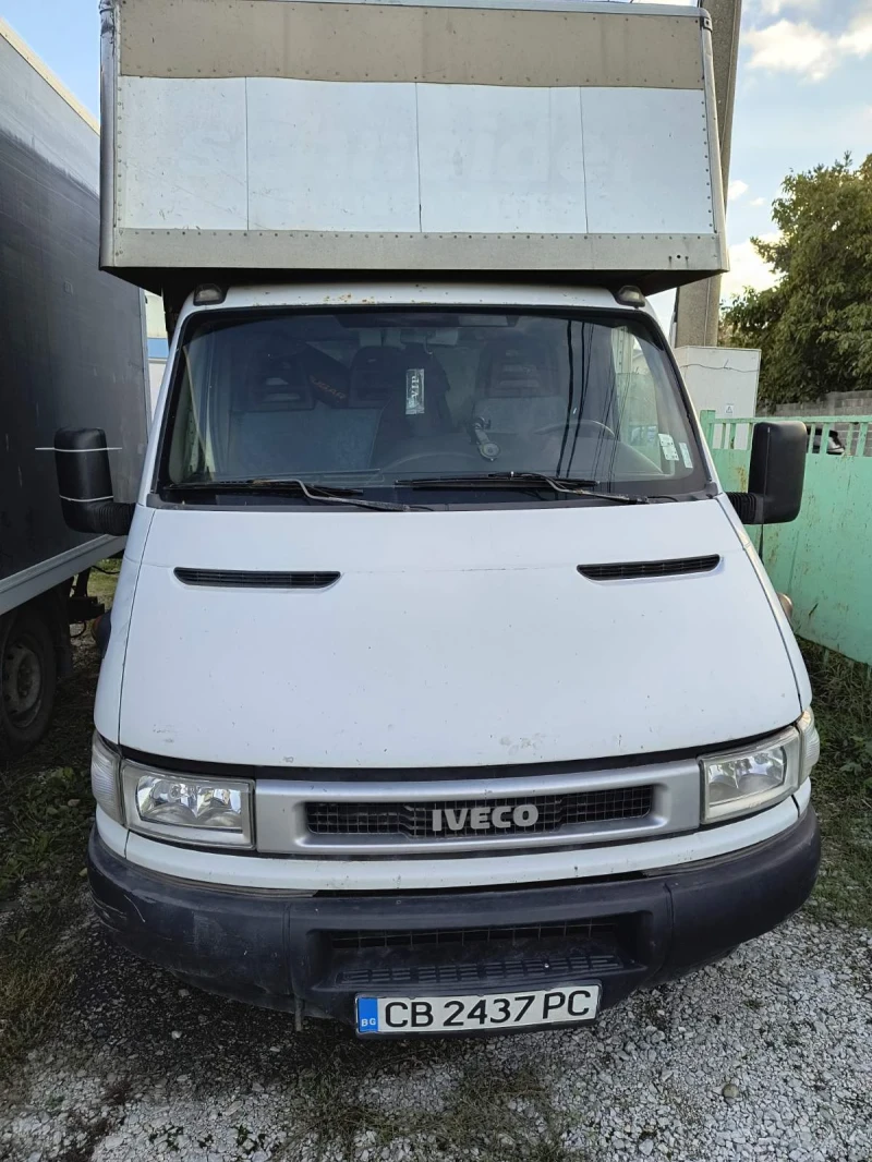 Iveco Daily, снимка 1 - Бусове и автобуси - 47526145