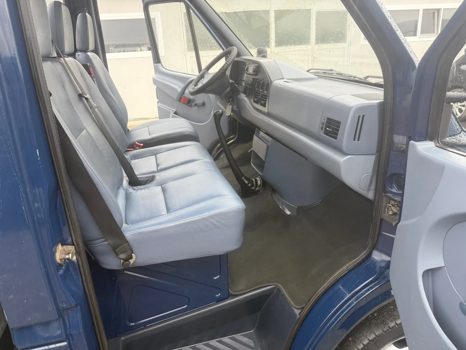 Mercedes-Benz Sprinter 2.9, снимка 12 - Бусове и автобуси - 53953530