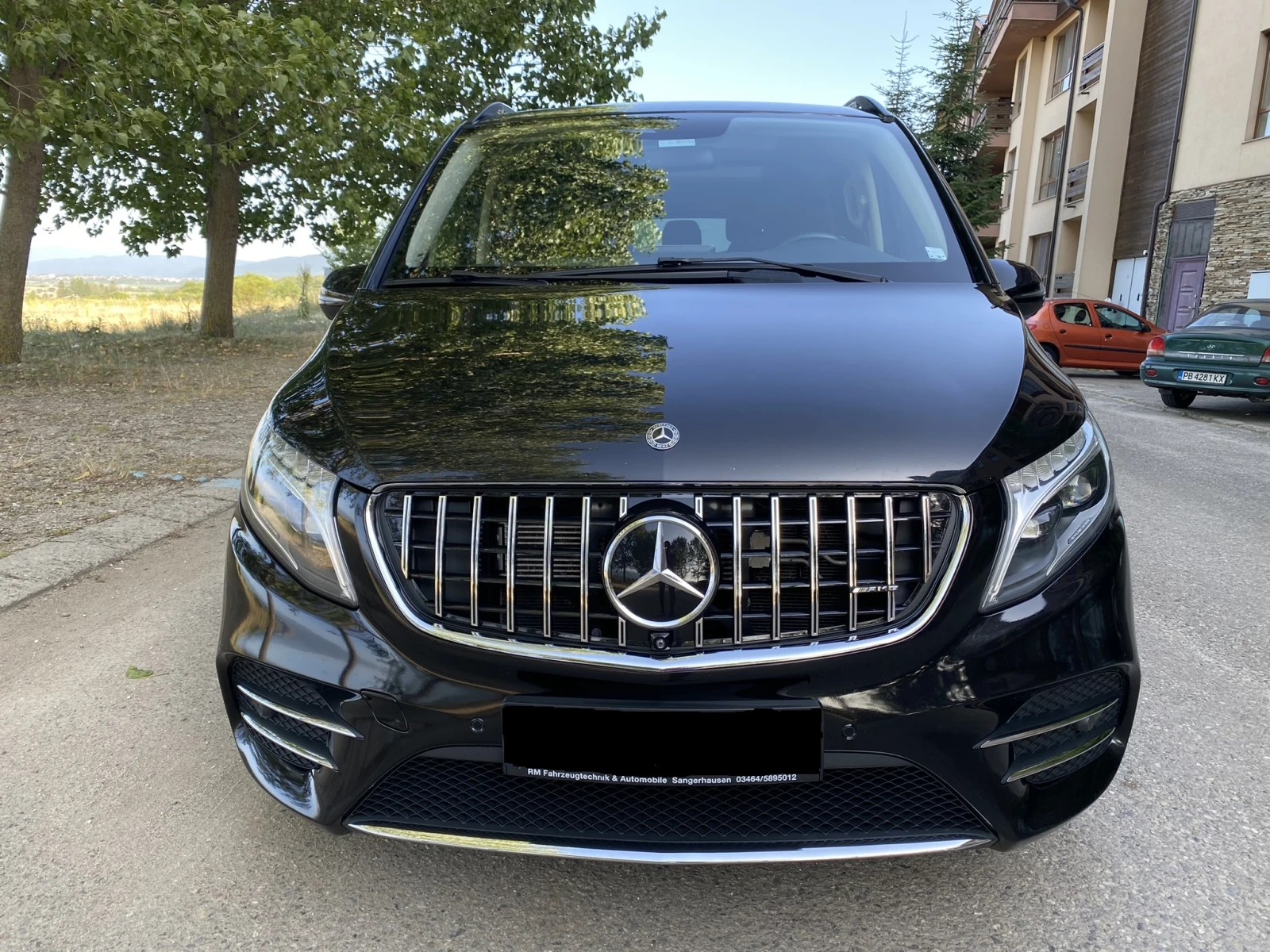 Mercedes-Benz V 250 4Matic Exclisive AMG, снимка 2 - Бусове и автобуси - 54625886