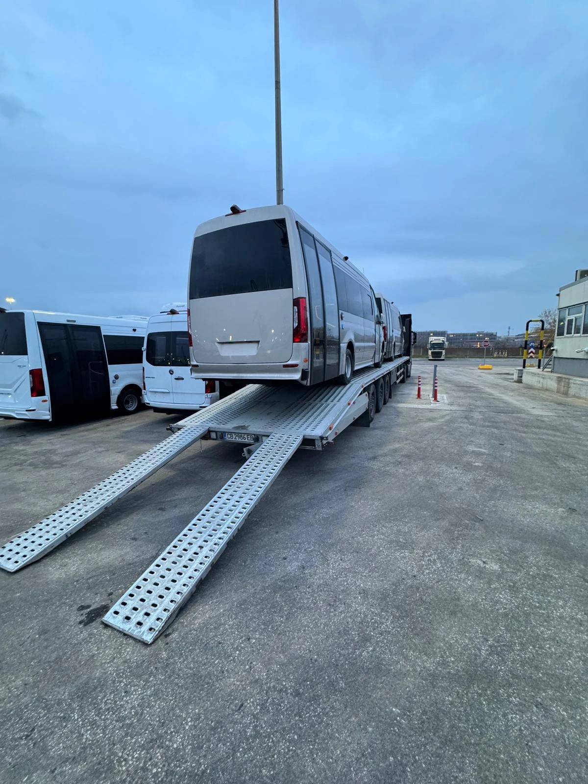 Mercedes-Benz Actros, снимка 10 - Камиони - 53832054