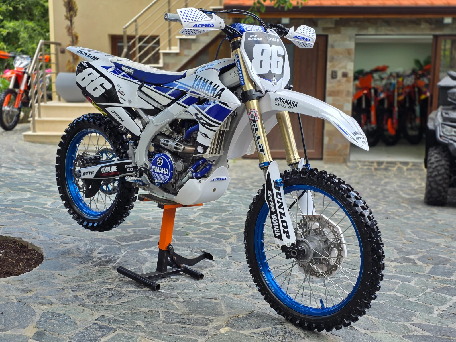 Yamaha Yzf 250/СТАРТЕР/ВРЪЗКА С ТЕЛЕФОНА/ЛИЗИНГ - изображение 2