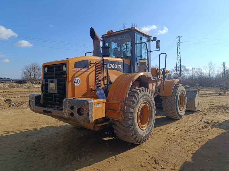 Челен товарач Hyundai HL 760-7, снимка 9 - Индустриална техника - 53534447