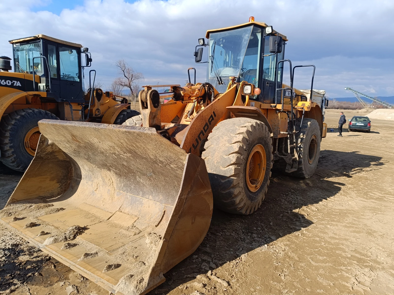 Челен товарач Hyundai HL 760-7 - изображение 5