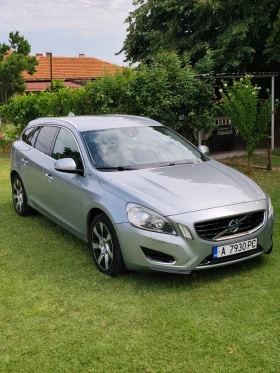 Volvo V60 2, 4 Plug in hybrid , снимка 3