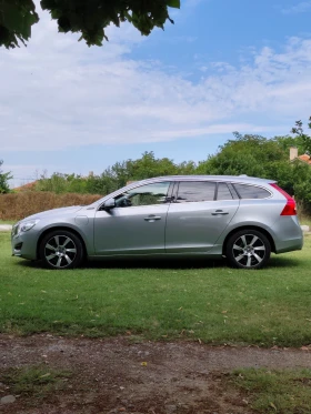 Volvo V60 2, 4 Plug in hybrid , снимка 6