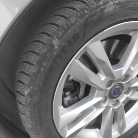 Volvo V60 2, 4 Plug in hybrid , снимка 13