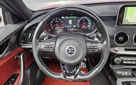 Kia Stinger HeadsUp* Lane Assist* Обдух/Подгрев * 360* Задно, снимка 12