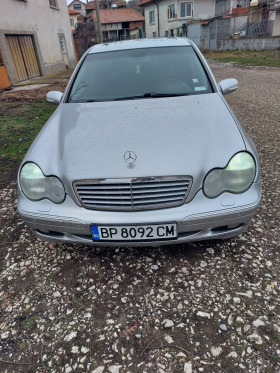 Mercedes-Benz C 220, снимка 1