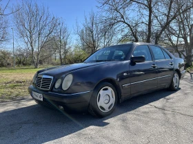 Mercedes-Benz E 200, снимка 2