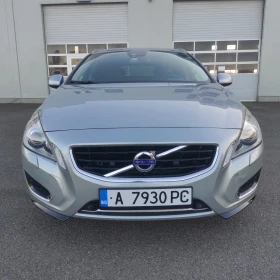 Volvo V60 2, 4 Plug in hybrid , снимка 2
