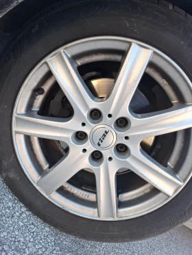 VW Golf - 3200 € / 6258.66 лв. - 11124690 5
