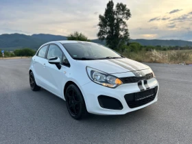 Kia Rio 1.4i 109к.с* ПОДГРЕВ* СЕРВИЗНА КНИЖКА* КЛИМАТИК* 