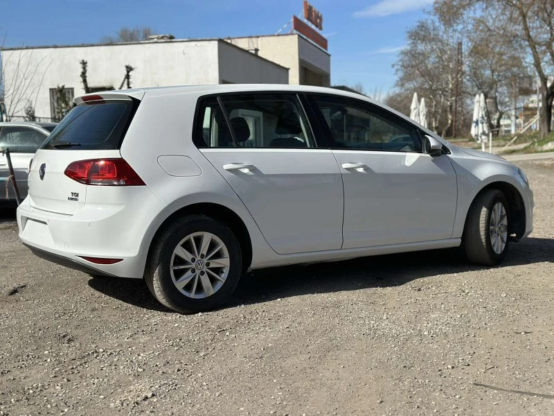 VW Golf TGI, снимка 9 - Автомобили и джипове - 47223162