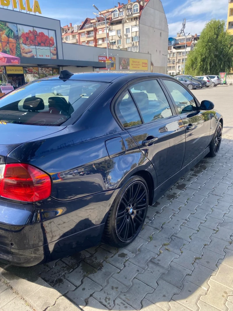 BMW 320, снимка 2 - Автомобили и джипове - 47312083