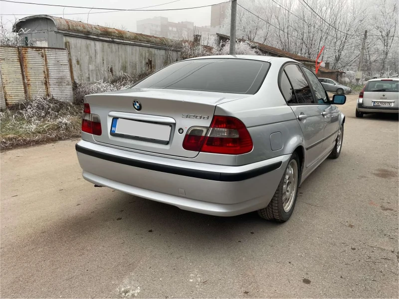 BMW 320, снимка 1 - Автомобили и джипове - 48554341