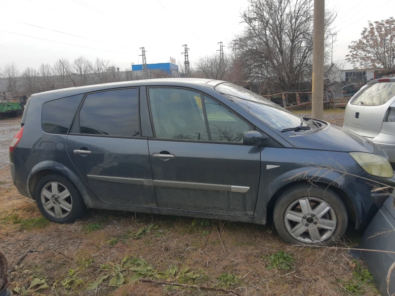 Renault Scenic, снимка 1 - Автомобили и джипове - 48992584