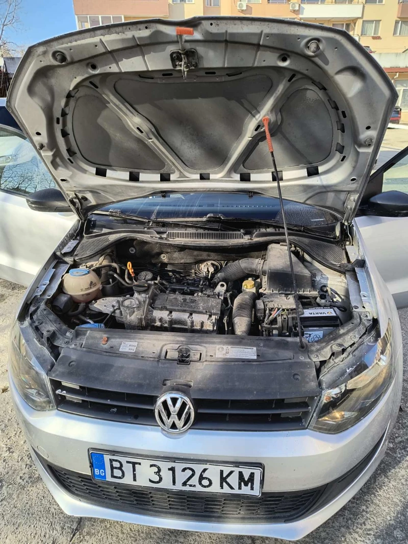 VW Polo, снимка 8 - Автомобили и джипове - 49011321