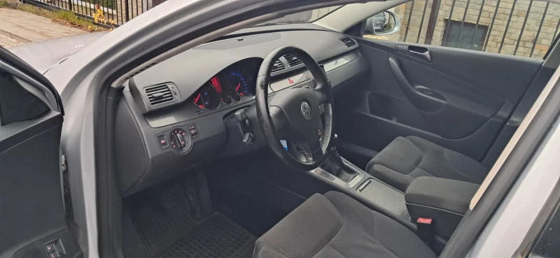 VW Passat, снимка 8 - Автомобили и джипове - 52368342