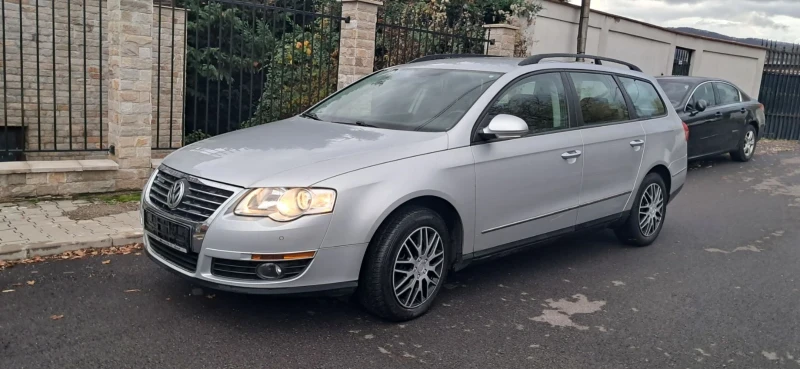 VW Passat, снимка 2 - Автомобили и джипове - 52368342
