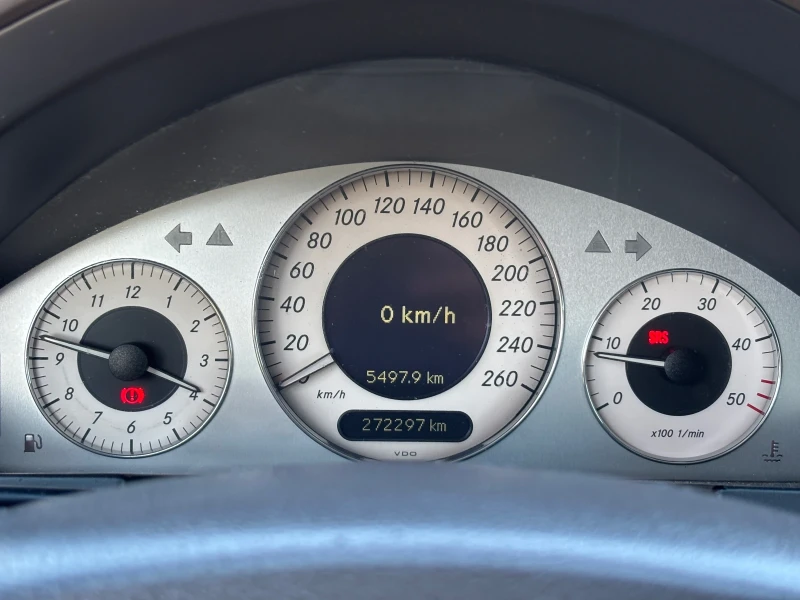 Mercedes-Benz E 270 Mercedes E270- Barter, снимка 7 - Автомобили и джипове - 52617147