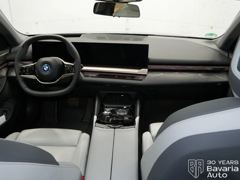 BMW i5 40 eDrive, снимка 6 - Автомобили и джипове - 52834368